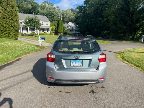 Used 2012 Subaru Impreza 2.0i Sport Limited AWD/4WD image 5