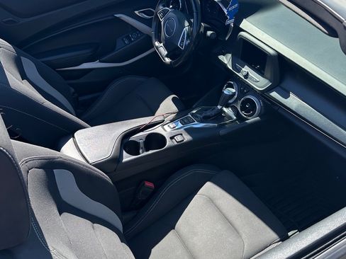 Used 2019 Chevrolet Camaro LT RWD image 16