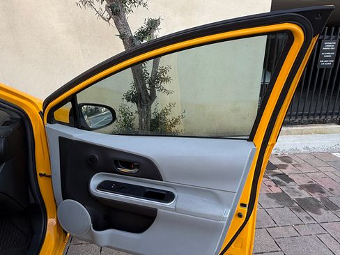 Used 2014 Toyota Prius C Four image 18