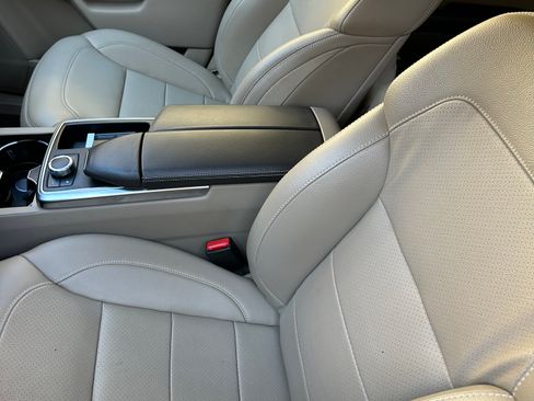 Used 2013 Mercedes-Benz ML 350 ML 350 4MATIC Sport Utility 4D image 17