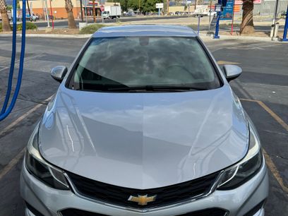 Used 2018 Chevrolet Cruze LT w/ Convenience Package
