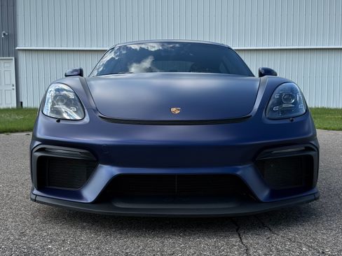 Used 2020 Porsche 718 Cayman GT4 RWD image 24
