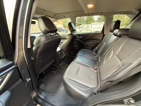 Used 2019 Subaru Forester Limited AWD/4WD image 14