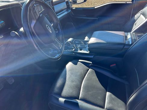 Used 2022 Ford F150 Lariat w/ Equipment Group 502A High image 11