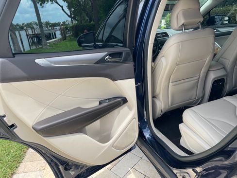Used 2017 Lincoln MKC Premiere FWD image 14