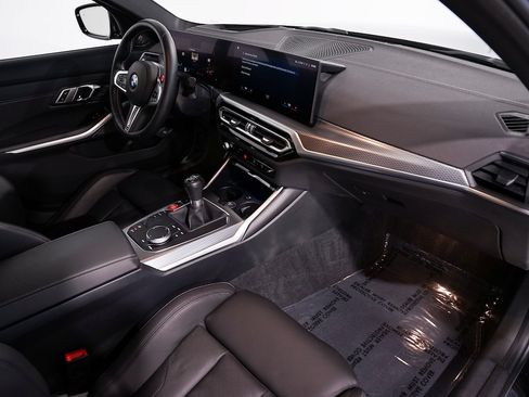 Used 2023 BMW M3 Sedan w/ Executive Package image 21