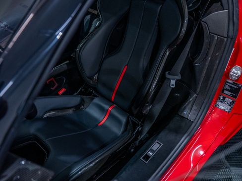 Used 2023 Ferrari SF90 Stradale image 6