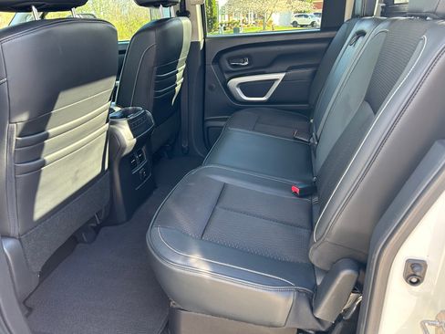 Used 2018 Nissan Titan PRO-4X image 10