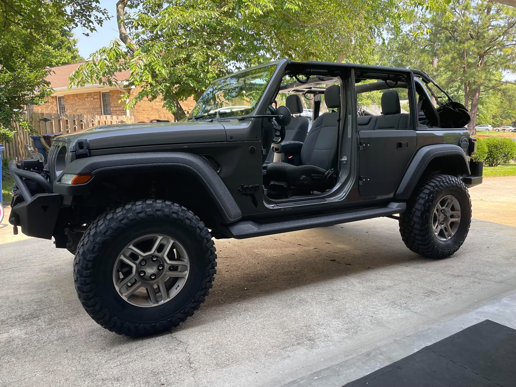 Used 2020 Jeep Wrangler Unlimited Sport S AWD/4WD image 9