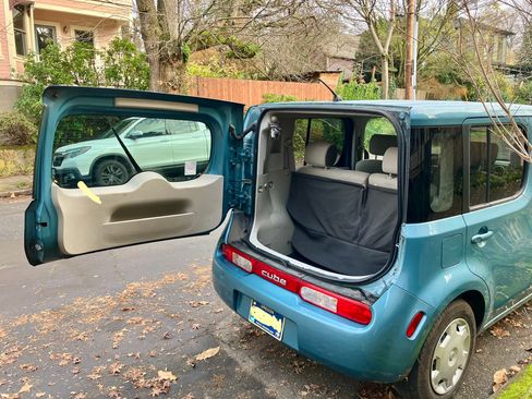 Used 2009 Nissan Cube 1.8 S w/ Interior Designer Pkg image 13