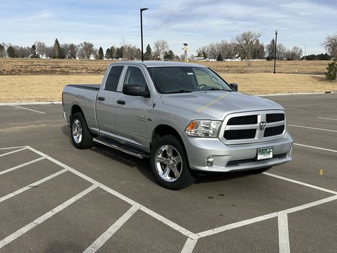 Used 2018 RAM 1500 Express w/ Express Value Package image 8