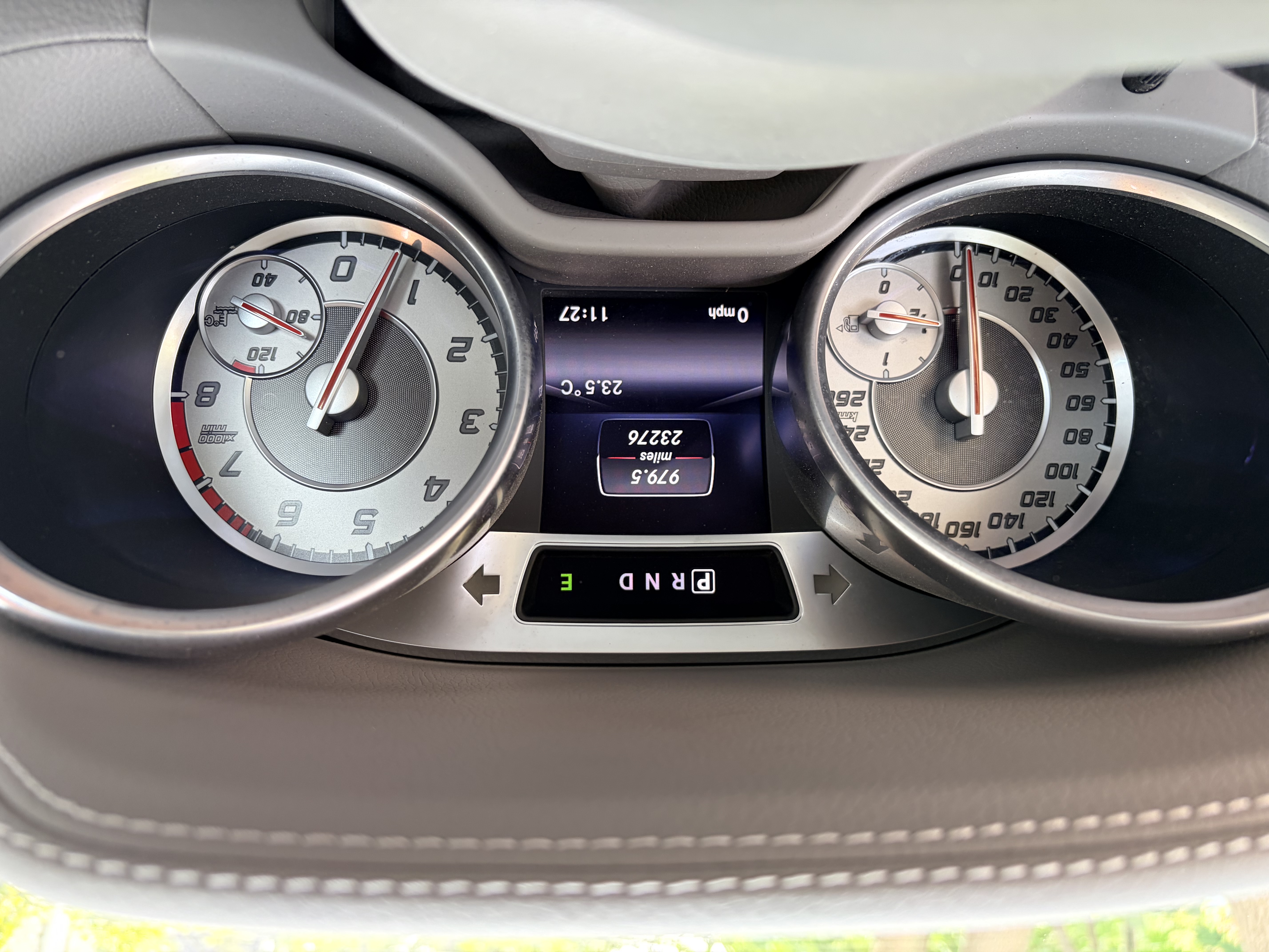 Used 2015 Mercedes-Benz SL 550 image 15