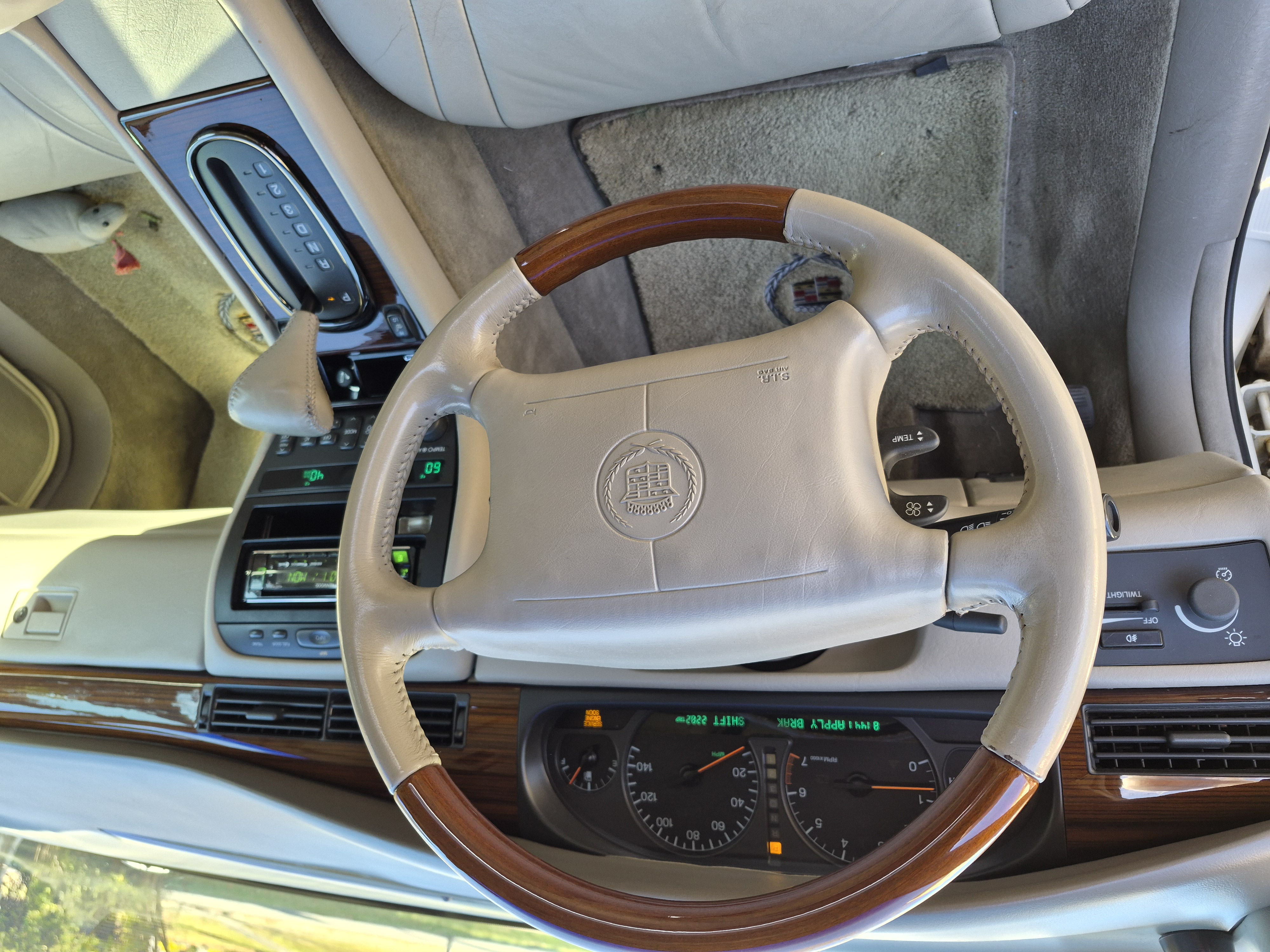 Used 2002 Cadillac Eldorado Touring w/ Preffered Equipment Group FWD image 16
