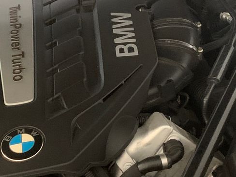 Used 2012 BMW 750Li RWD image 19