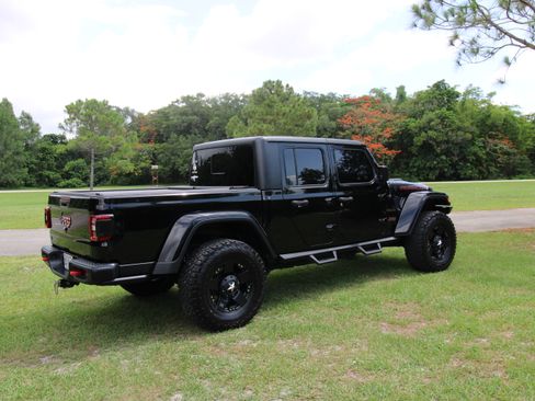 Used 2020 Jeep Gladiator Rubicon image 8