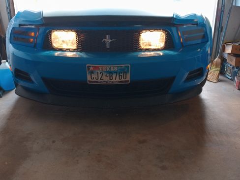 Used 2011 Ford Mustang Coupe image 11