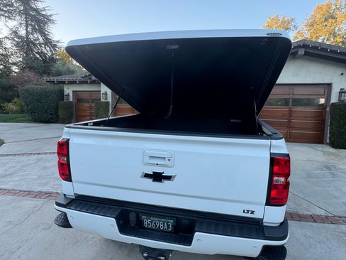 Used 2016 Chevrolet Silverado 2500 LTZ w/ Duramax Plus Package image 8