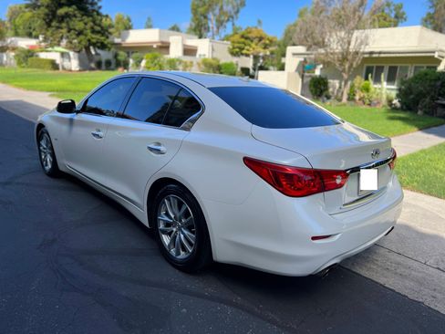 Used 2017 INFINITI Q50 3.0t Premium RWD image 4