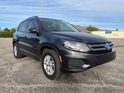 Used 2016 Volkswagen Tiguan S image 4
