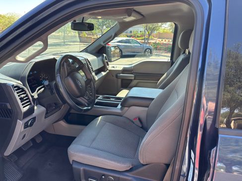 Used 2017 Ford F150 XLT w/ Equipment Group 302A Luxury AWD/4WD image 10