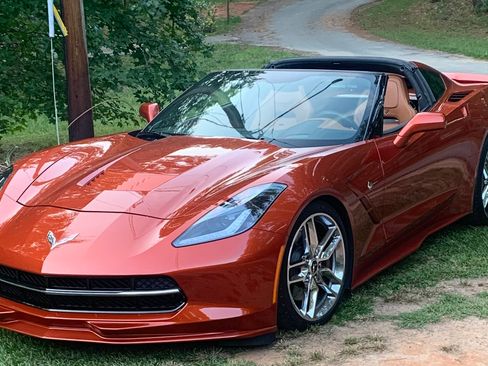 Used 2015 Chevrolet Corvette Stingray Coupe w/ 3LT Preferred Equipment Group image 13