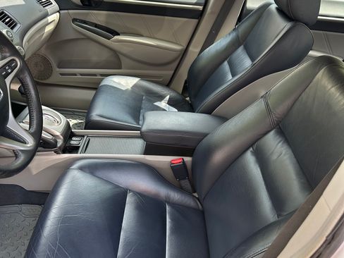 Used 2010 Honda Civic Hybrid Sedan image 13