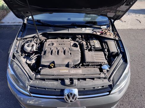 Used 2015 Volkswagen Golf TDI SEL w/ Lighting Package (SEL) FWD image 9