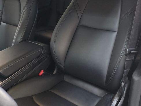 Used 2022 Tesla Model Y Performance image 22