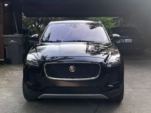 Used 2019 Jaguar E-PACE S AWD/4WD image 2