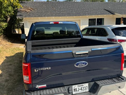 Used 2017 Ford F150 XLT w/ Equipment Group 301A Mid RWD image 16