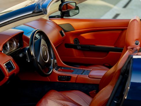 Used 2007 Aston Martin V8 Vantage Roadster RWD image 14