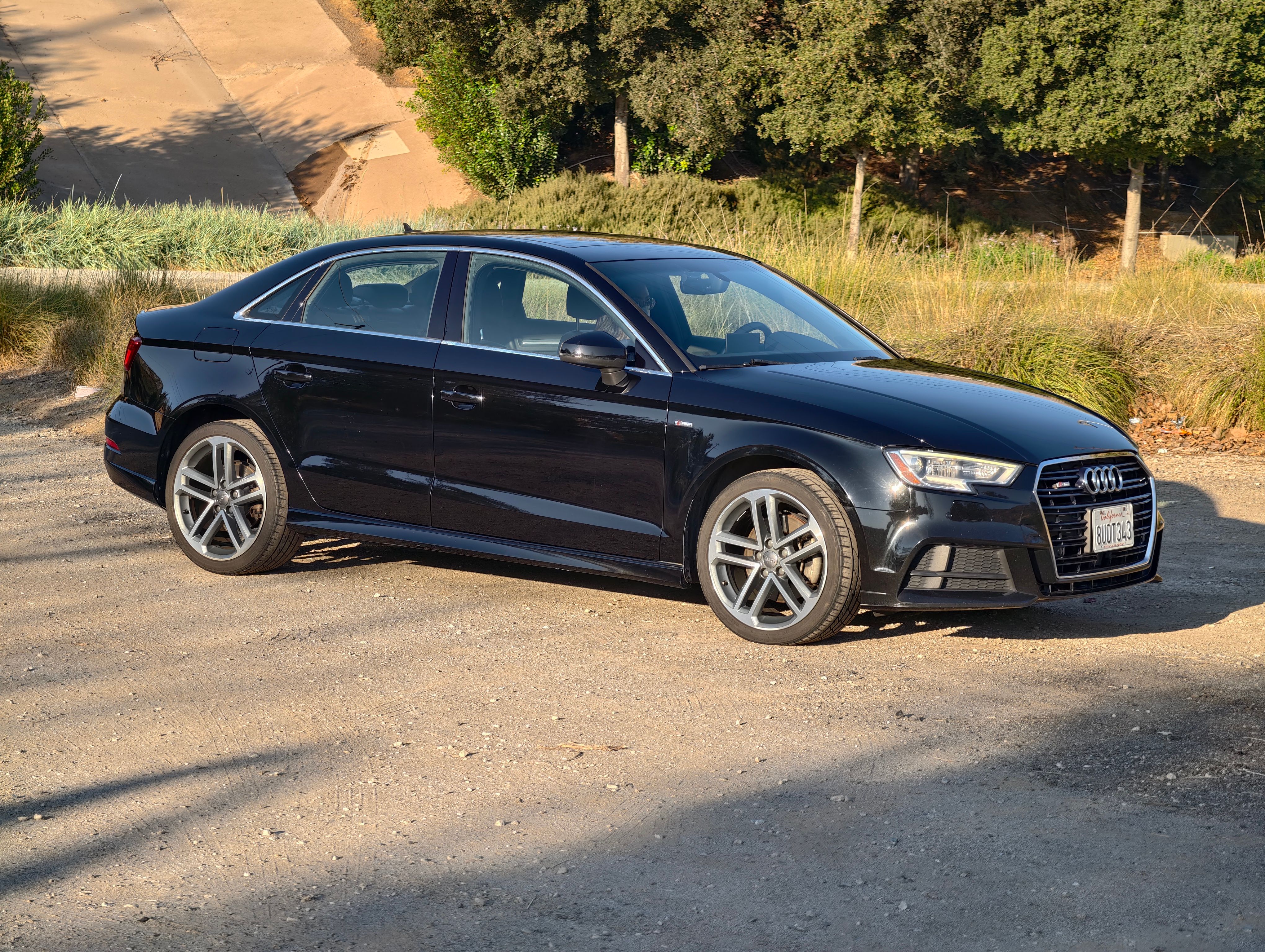 Used 2017 Audi A3 2.0T Premium Plus w/ Premium Plus Package FWD image 4