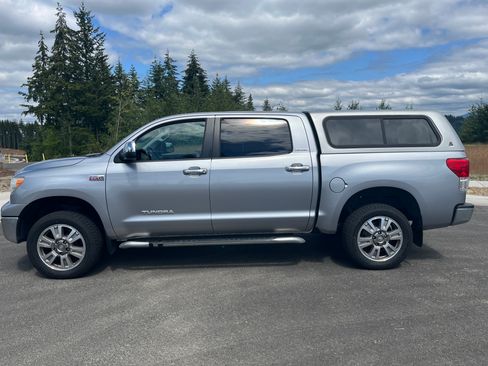Used 2012 Toyota Tundra Limited AWD/4WD image 2