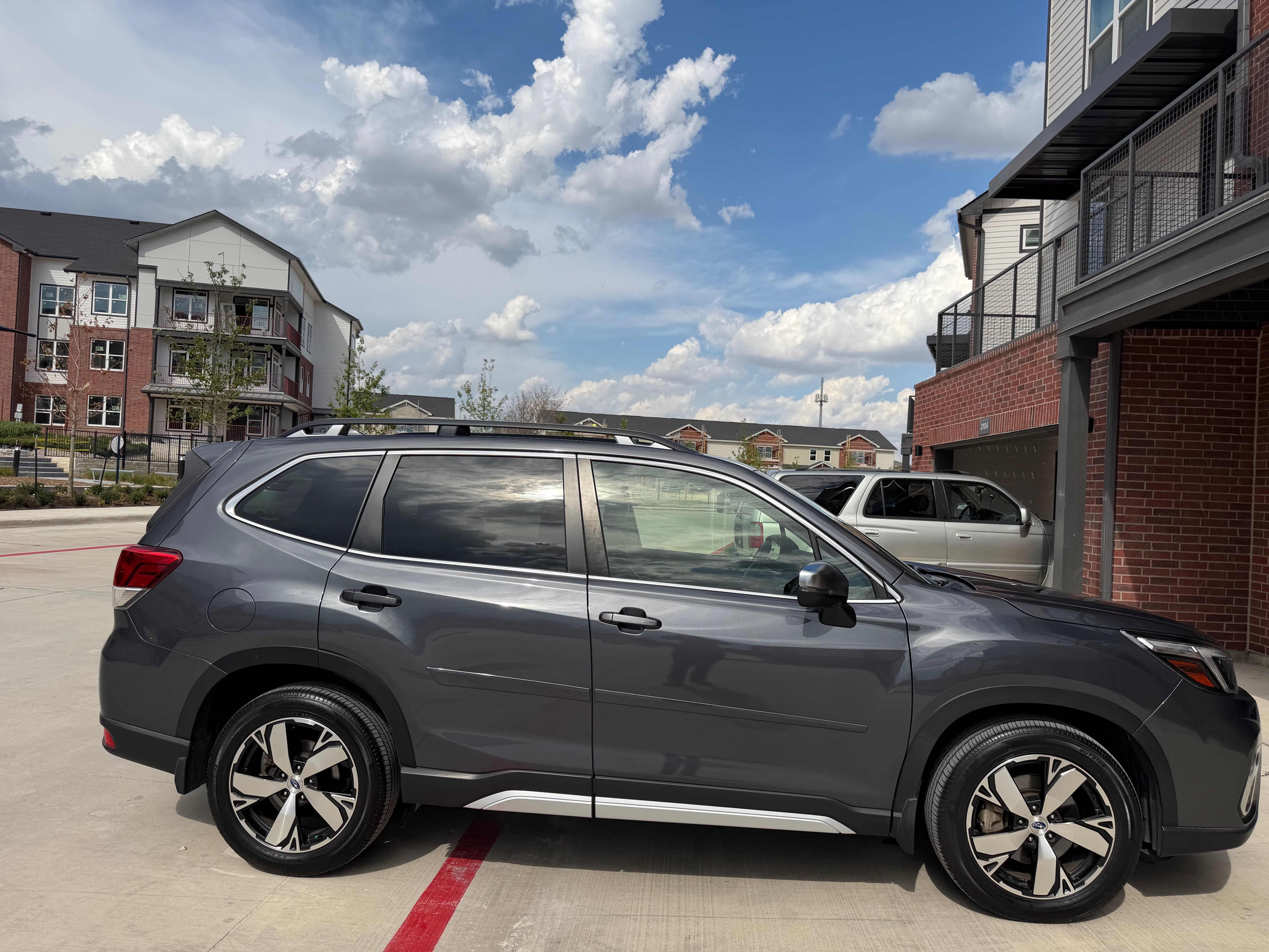 Used 2021 Subaru Forester Touring w/ Popular Package #2 AWD/4WD image 5