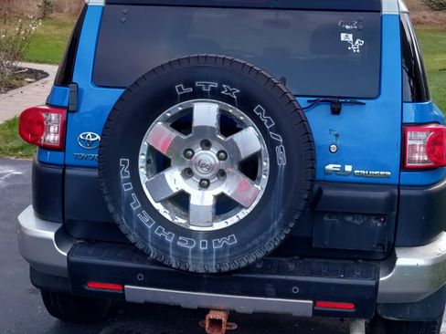 Used 2007 Toyota FJ Cruiser 4WD image 5