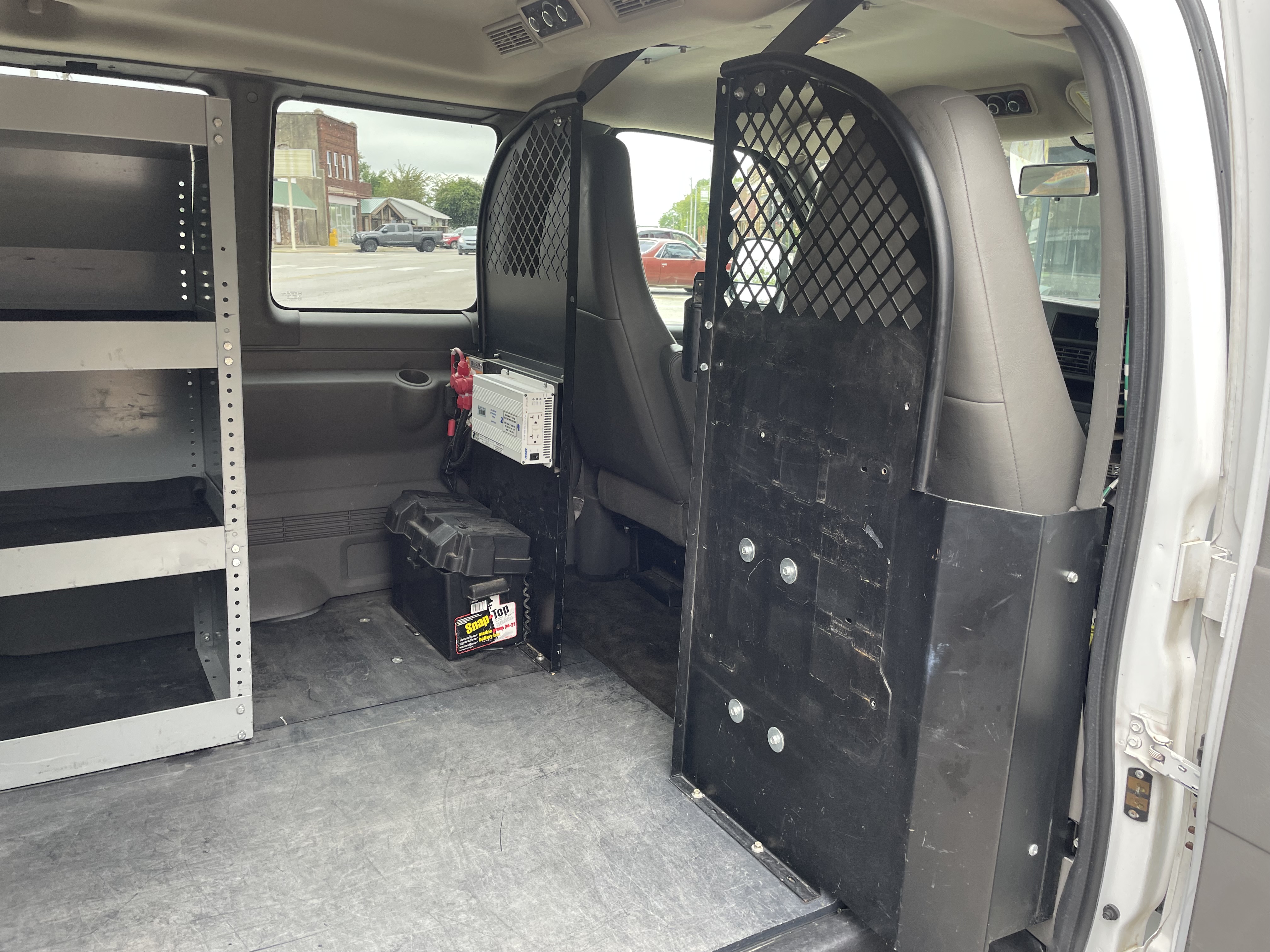 Used 2014 Chevrolet Express 1500 LT w/ LT Preferred Equipment Group RWD image 5