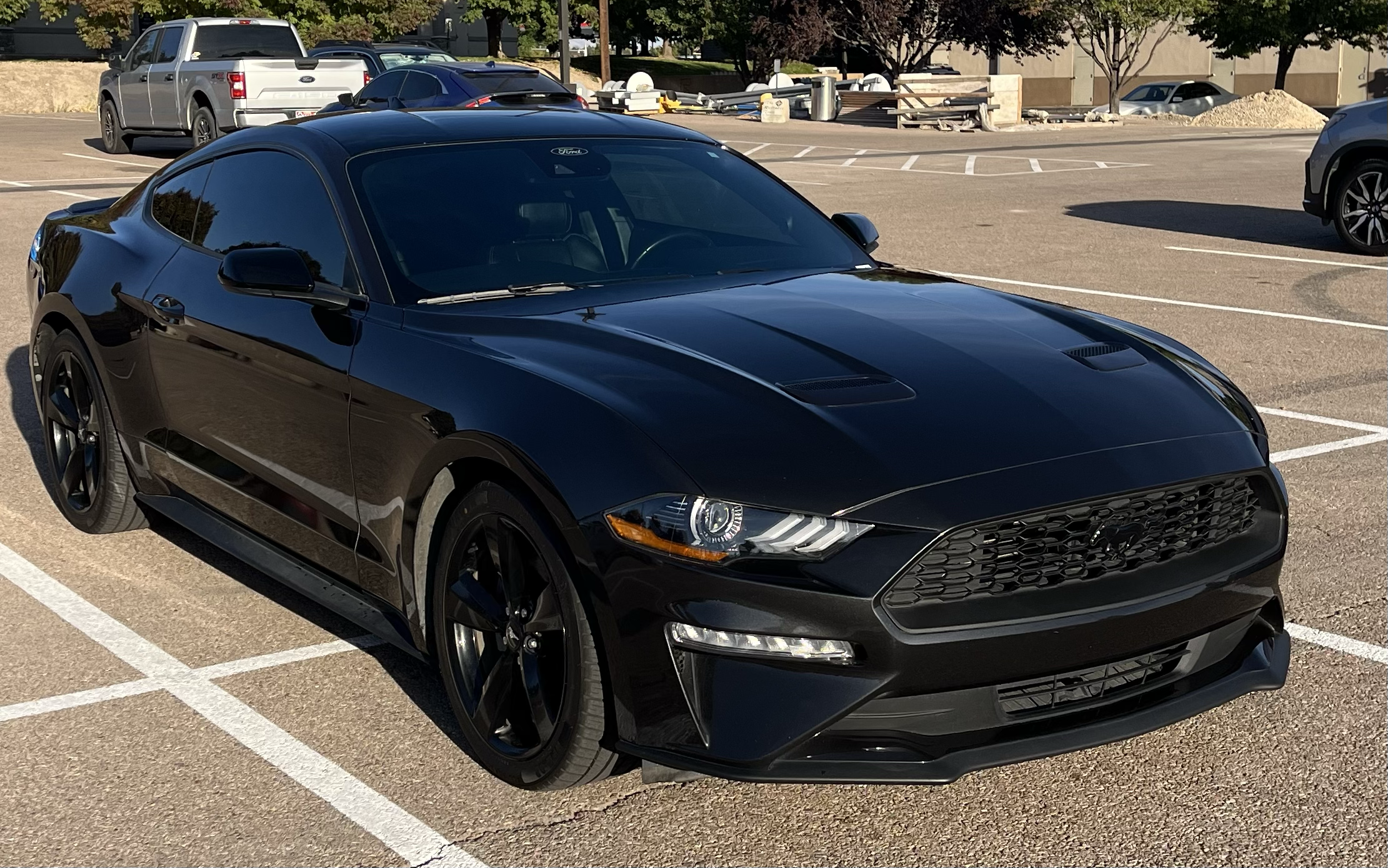 Used 2022 Ford Mustang Premium w/ Black Accent Package RWD image 1