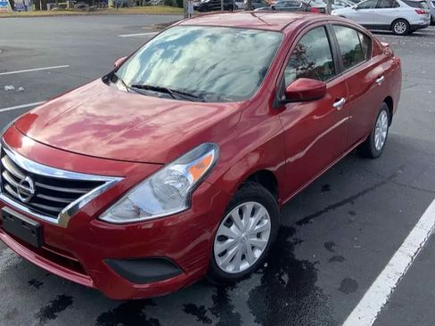 Used 2016 Nissan Versa SV image 15