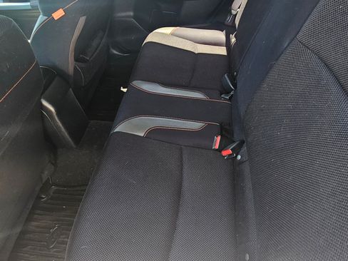 Used 2017 Subaru Crosstrek 2.0i Premium AWD/4WD image 8