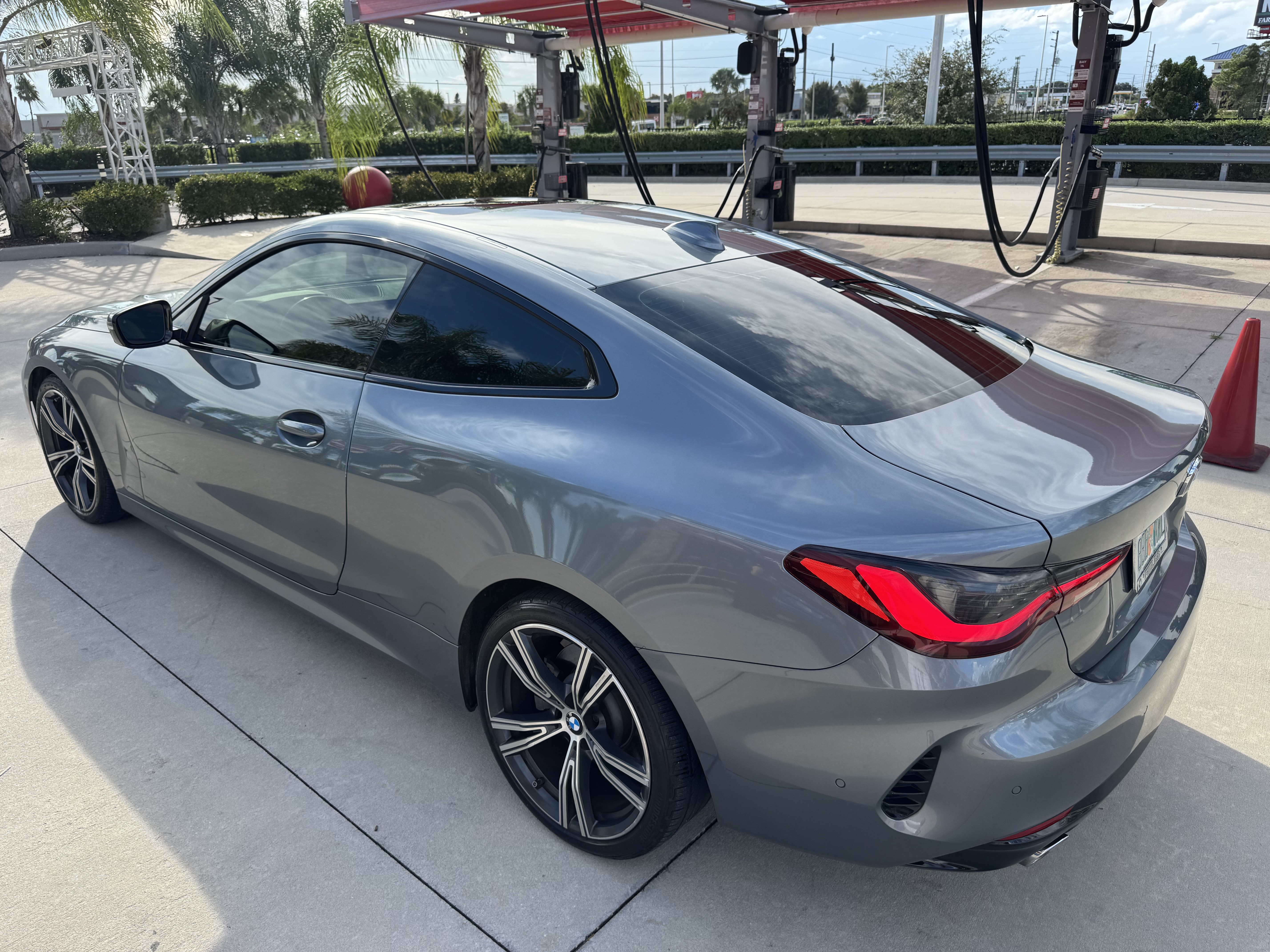Used 2021 BMW 430i Coupe w/ Convenience Package RWD image 14