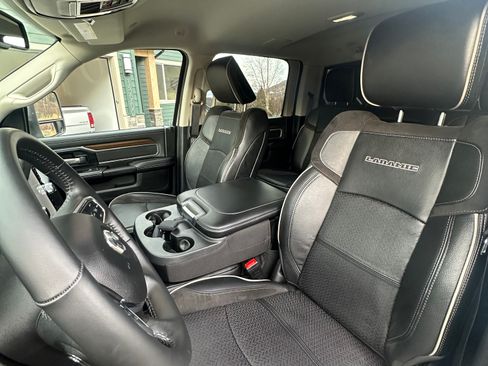 Used 2023 RAM 2500 Laramie image 11