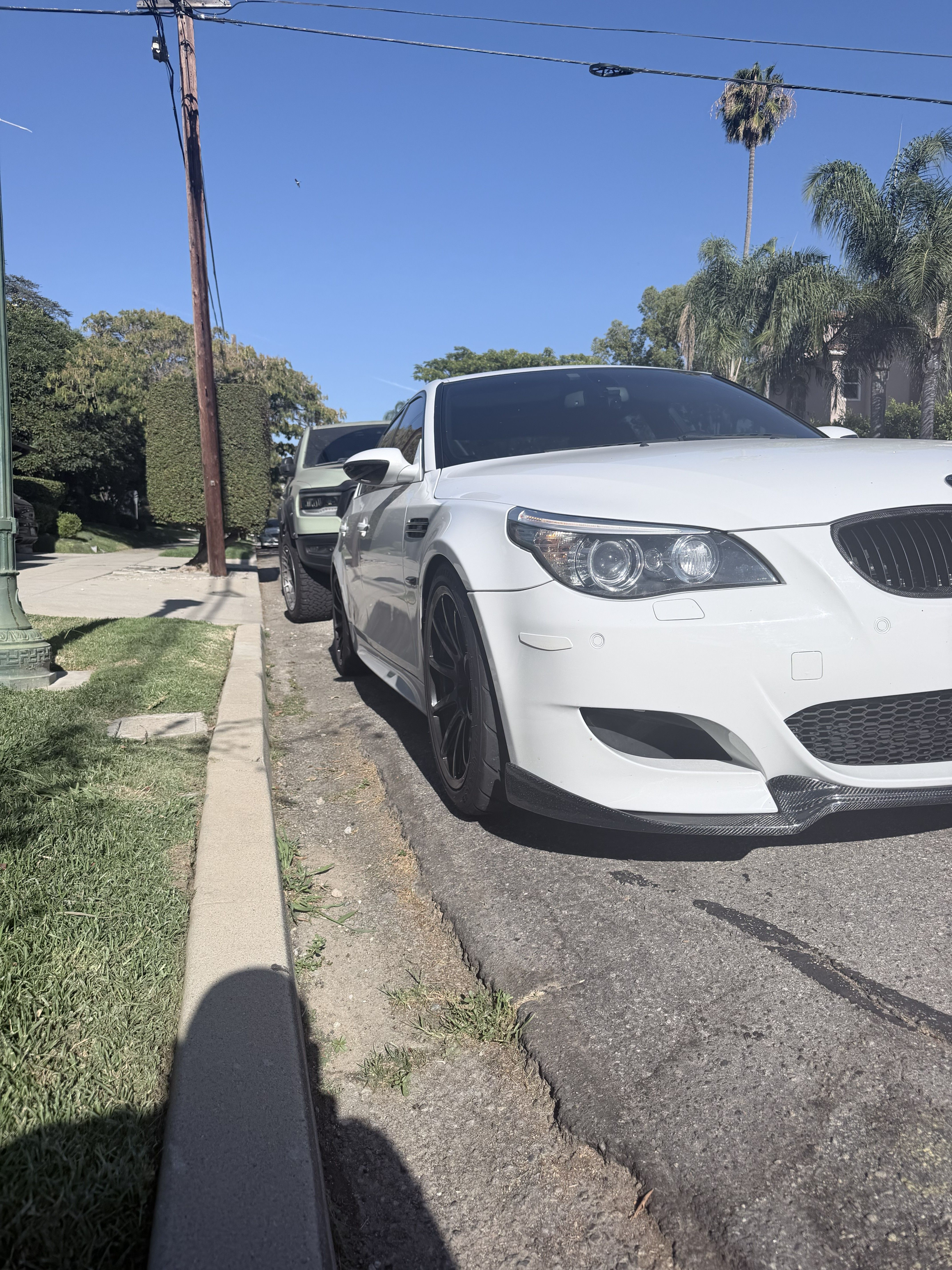 Used 2008 BMW M5 RWD image 1