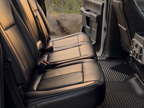 Used 2020 Ford F150 Lariat image 15