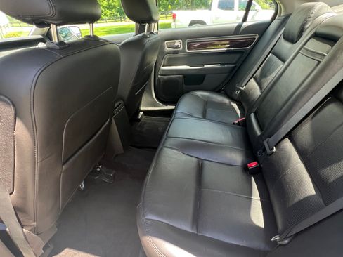 Used 2009 Lincoln MKZ image 5