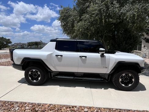 Used 2022 GMC Hummer EV Edition 1 AWD/4WD image 4
