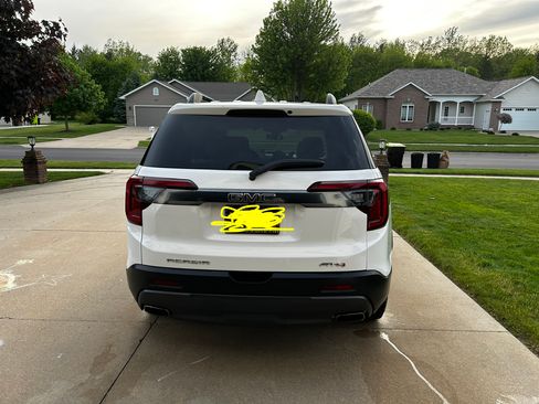 Used 2023 GMC Acadia AT4 w/ Trailering Package AWD/4WD image 5