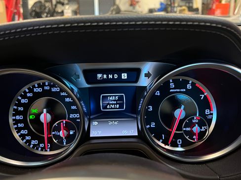 Used 2013 Mercedes-Benz SL 63 AMG image 2