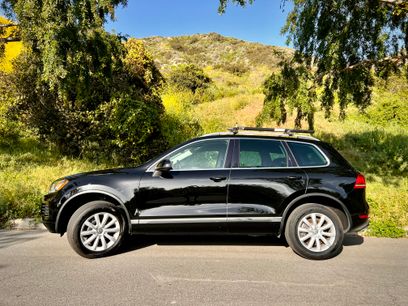 Used 2011 Volkswagen Touareg Sport