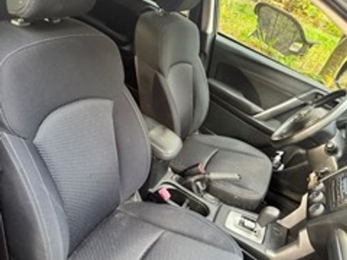 Used 2015 Subaru Forester 2.5i Premium image 15