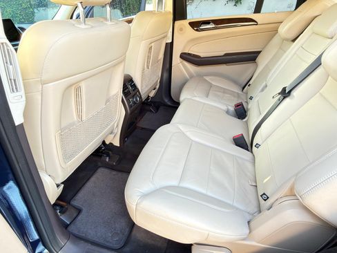 Used 2017 Mercedes-Benz GLS 450 4MATIC image 13